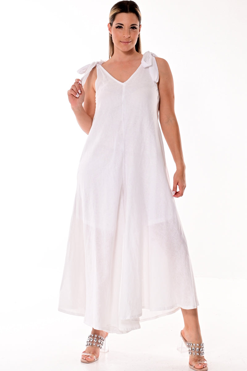 AZUCAR SLEEVELESS JUMPER 100% LINEN - white on model - LLJ1335